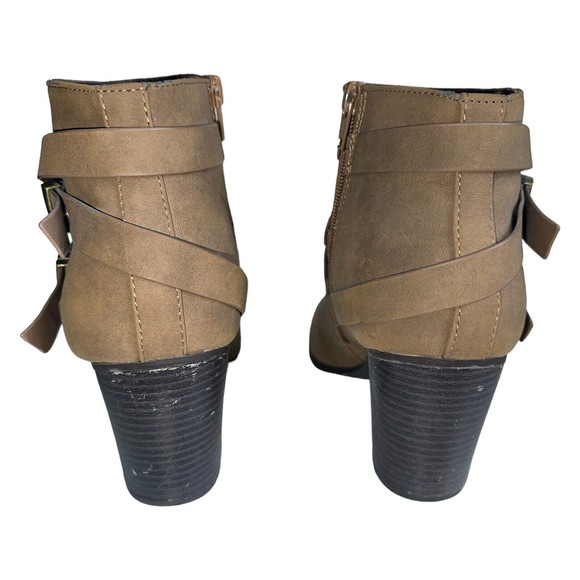 Suede Brown Heeled Strappy Buckle Zippered Womens 8 Ankle Boots Booties - Picture 7 of 14
